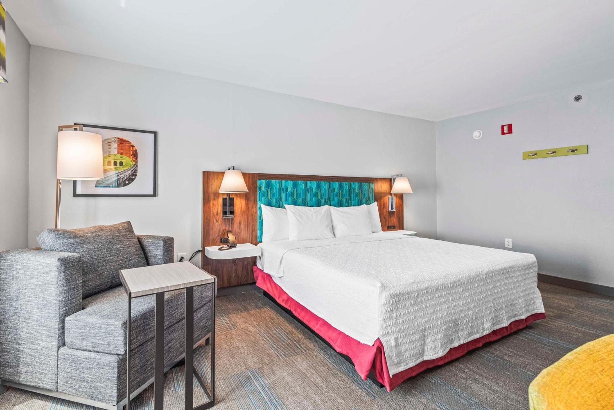 Hampton Inn Columbus-North Екстер'єр фото